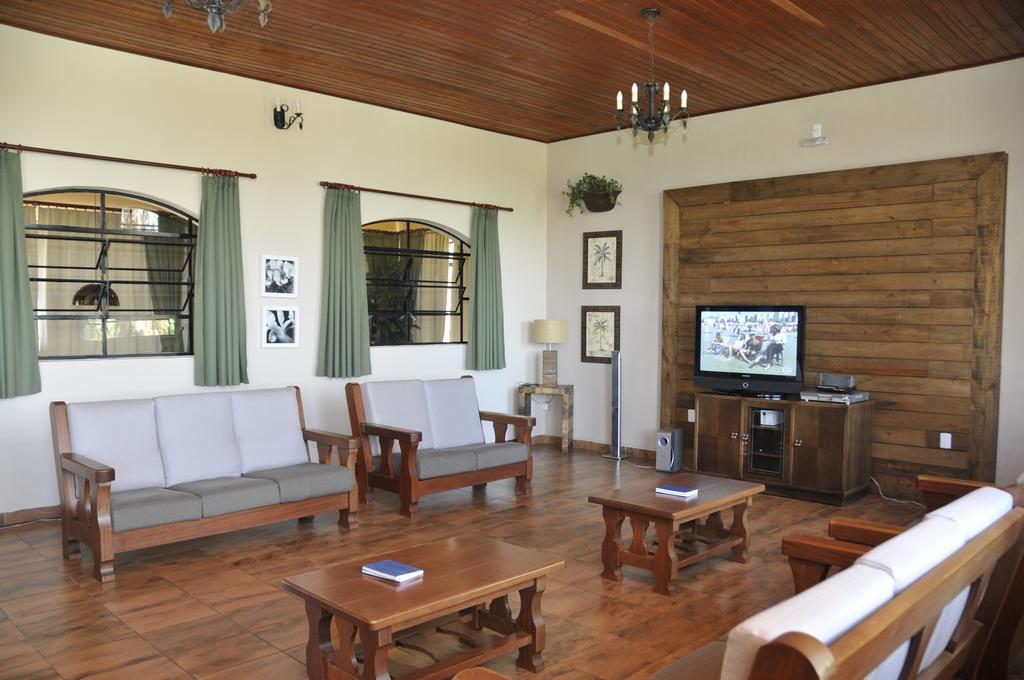 Hotel Fazenda Sao Matheus แซร์ฮาเนกรา ภายนอก รูปภาพ